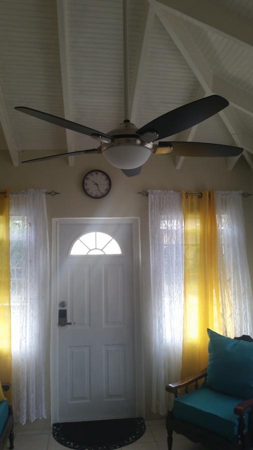 ברידג'טאון Spacious Colonial מראה חיצוני תמונה